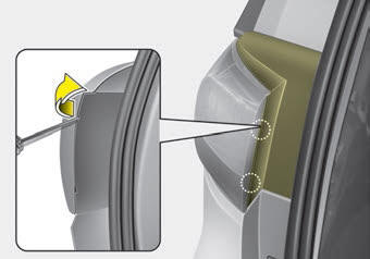 Kia Carnival: Rear combination lamp bulb replacement. 