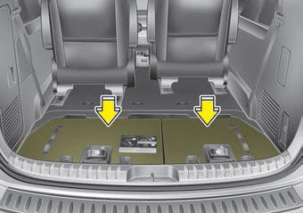 Kia Carnival: Rear seat adjustment. 2. Pull up the seat by using the stowing lever.